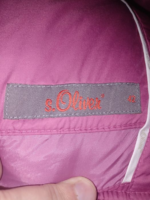 Vestă          .