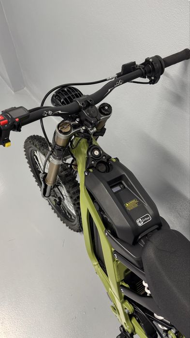 Surron light bee x 2025 off road