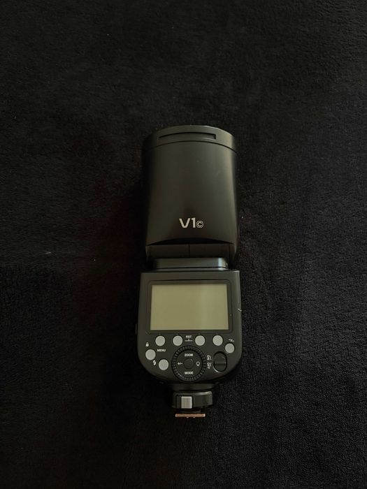 Вспышка Godox V1 Flash для Canon
