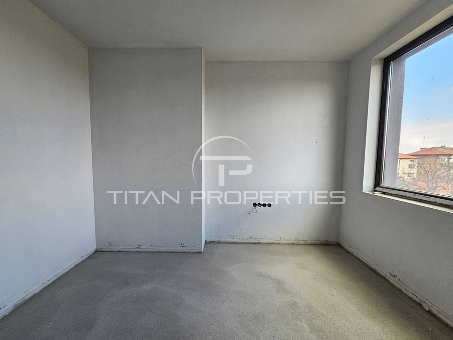 Продава се Тристаен апартамент в Пловдив, Коматево - 91 кв.м за 1152 €/кв.м - Снимка #4