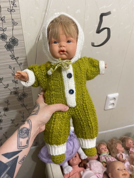 Продам кукол коллекционных