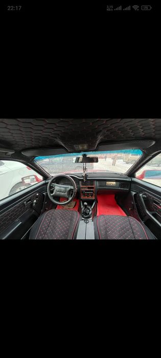 Продам Ауди 80 б4