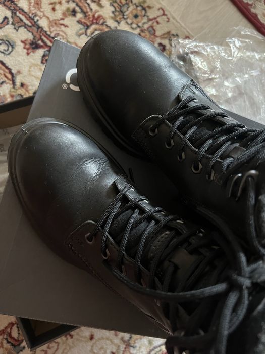 Кожаные зимние ботинки