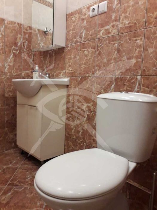 Дава се под наем Тристаен апартамент в София, Център - 70 кв.м за 847.62 € - Снимка #6