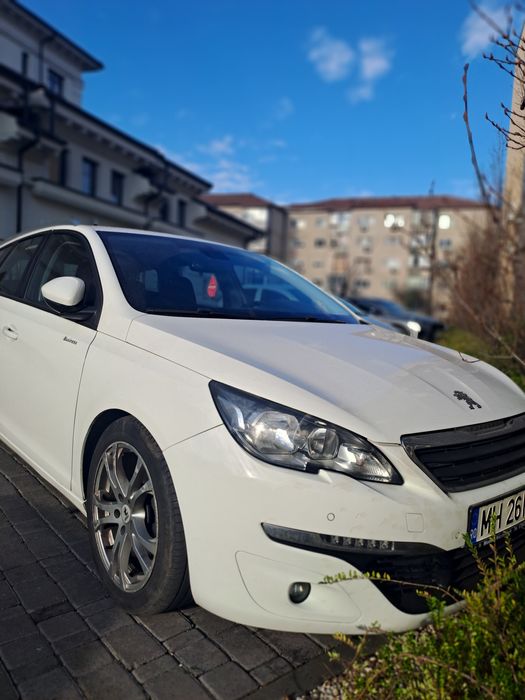 Peugeot 308- An 2016 , 5150 euro neg