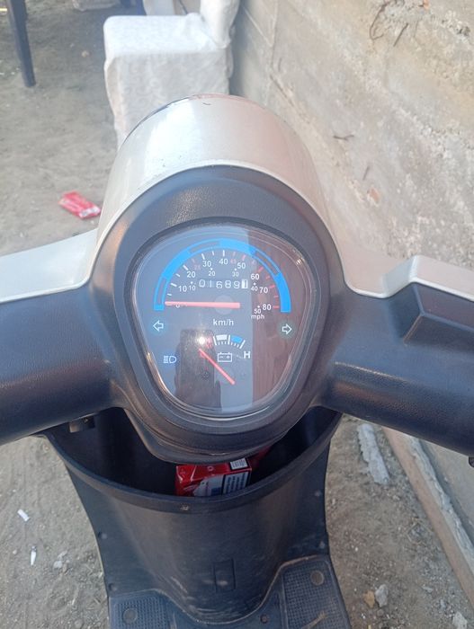 Vând tricicletă electrică