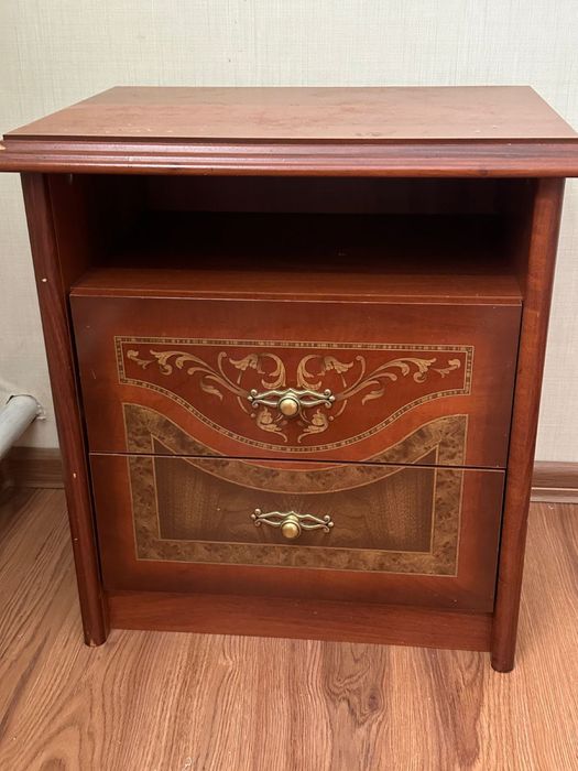 Спальный гарнитур