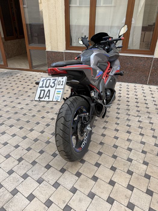 Продаю мототсикл.