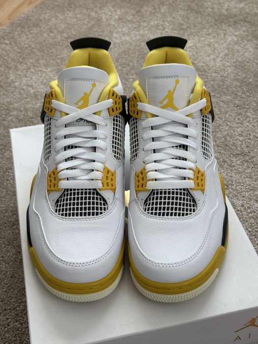 Jordan 4  marimile 41 si 43 full box