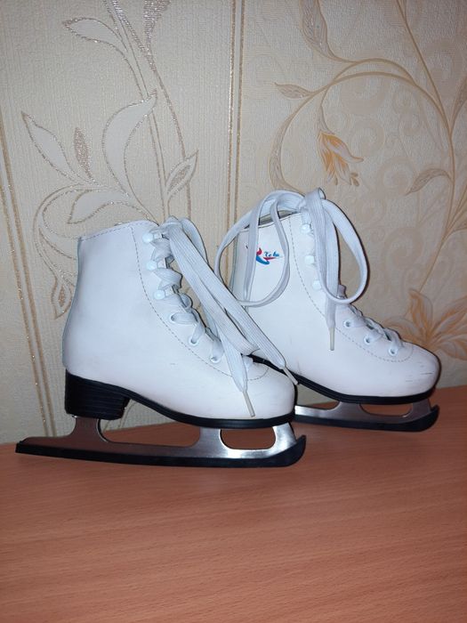 Продам коньки, размер: 30