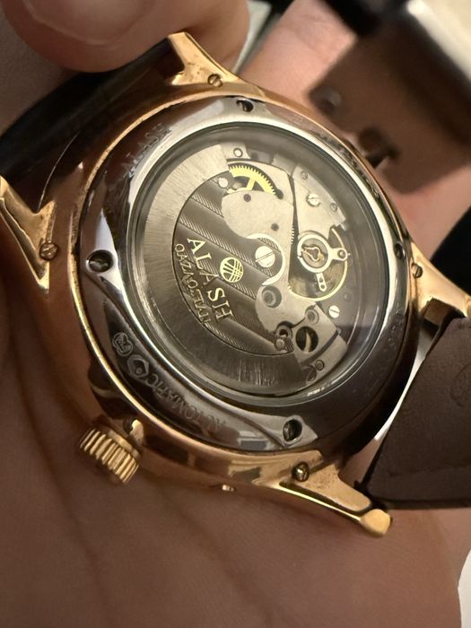 Продам часы Alash