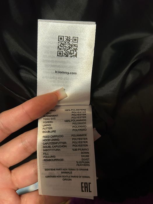 Geacă Tommy Hilfiger cu glugă, nouă cu eticheta