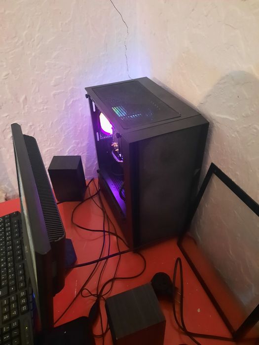 Игравой компьютер сатылады