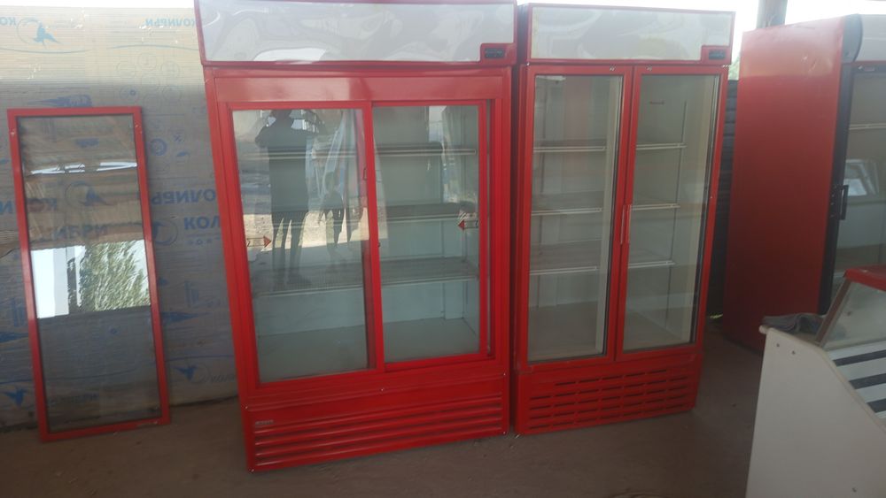 Морозильник витринный  1000 литров