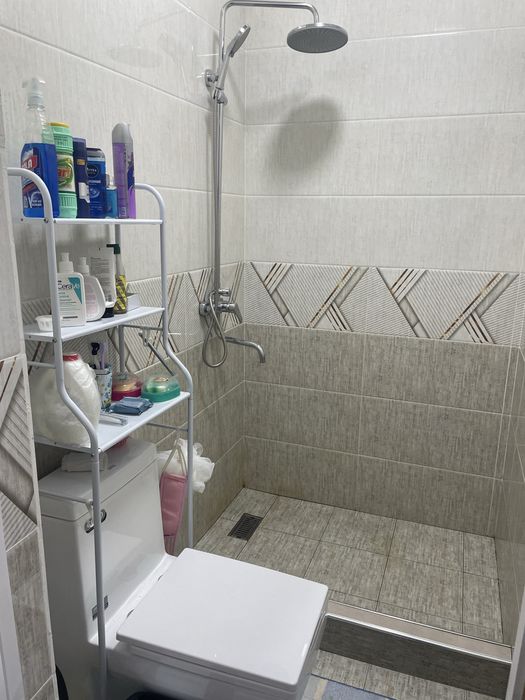 srochno 2 xonali kvartira sotiladi