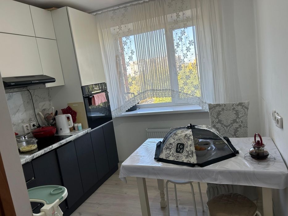 2 бөлмелі пәтер ұзақ мерзімге жалға беріледі