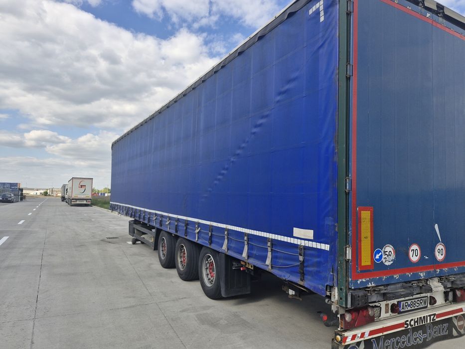 Remorca *Schmitz*Krone