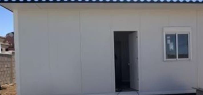 Construim case modulare, garaje auto și containere de tip birou din st