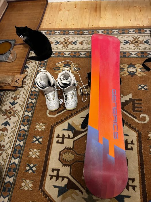 Snowboard și boots