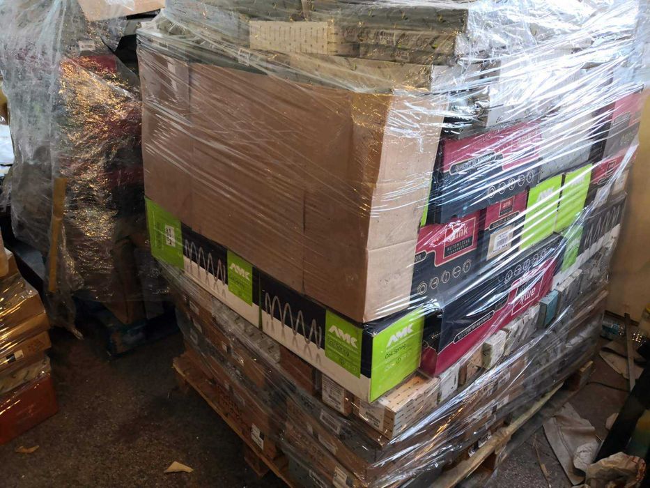 Продавам лот авточасти