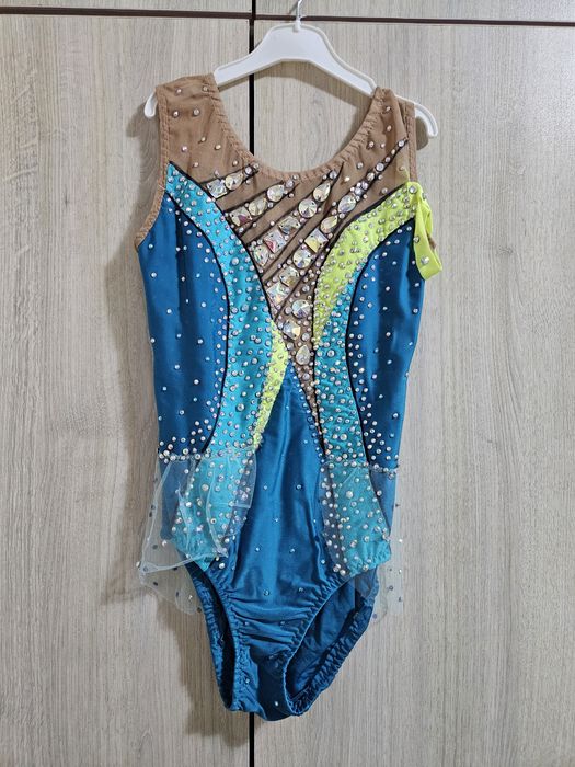 Трико за художествена гимнастика