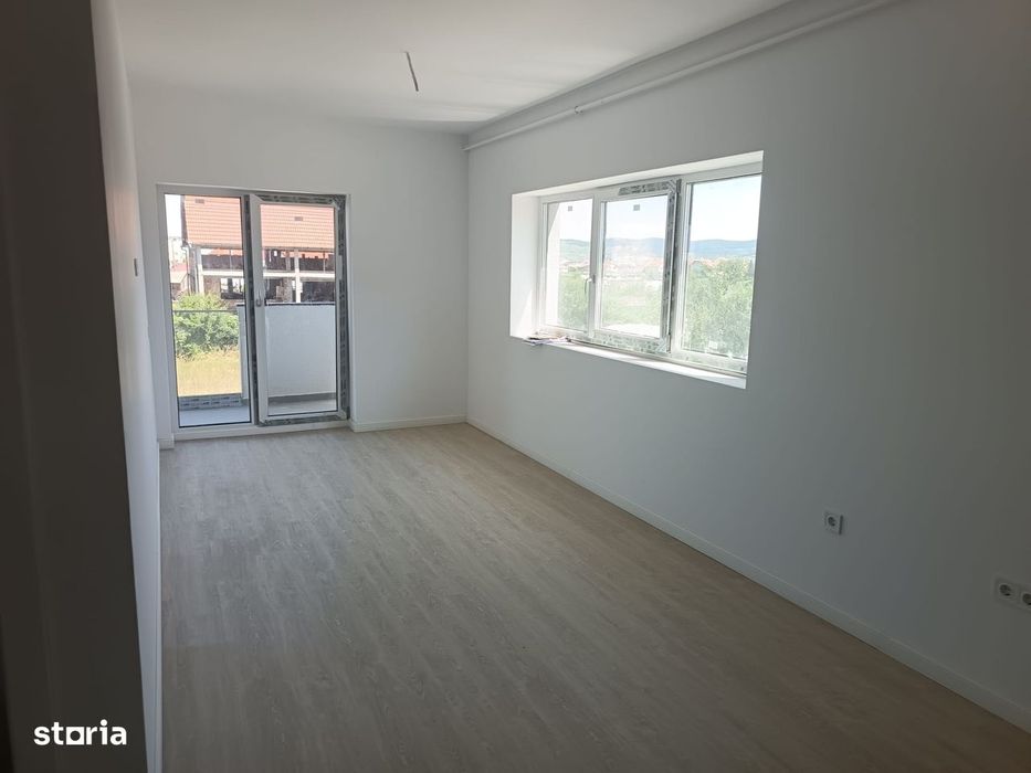 Apartament de Vânzare -Cartierul Tineretului — fotografia 1