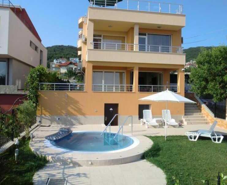 Продава се Къща в Свети Влас - 165 кв.м за 1213 €/кв.м - Снимка #1