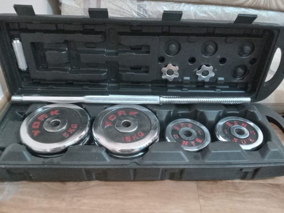 Продам набор гантели и гриф