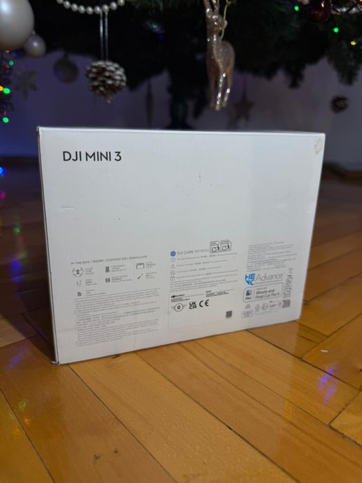 Drona DJI Mini 3 + Smart Controller, 4K HDRDJI RC 5.5" NOUA