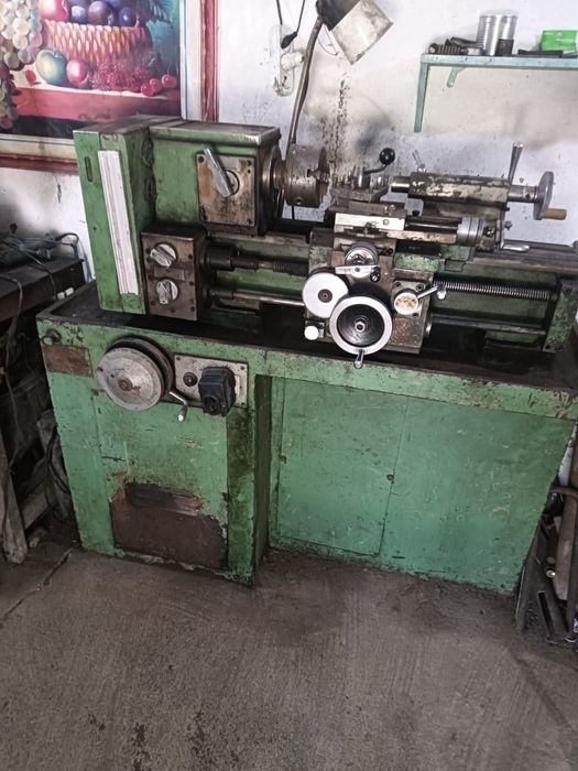 Токарный станок продам