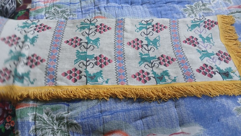 1950 yilda tikilgan Qozoq,Qirgʻiz  Shirdak