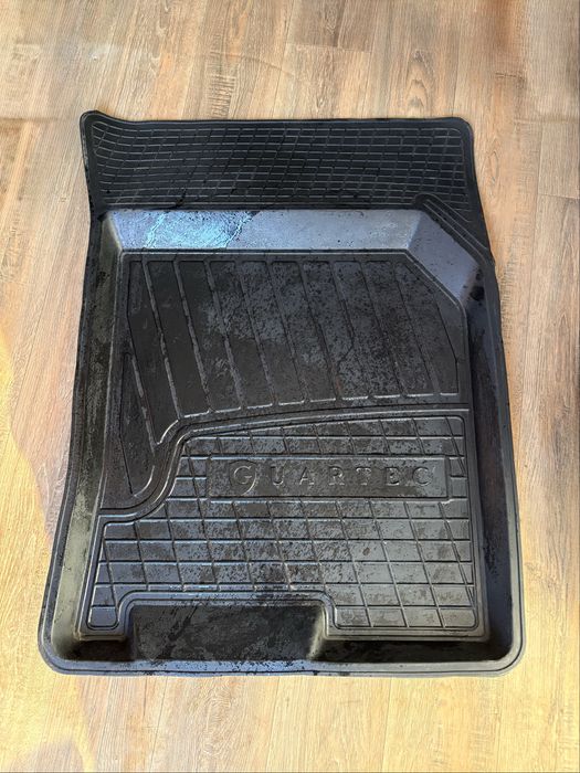 Полики на седан универальные