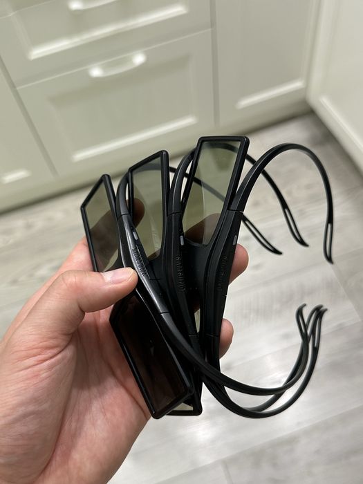 Samsung Smart TV 3D • 51 диагональ • 130 см