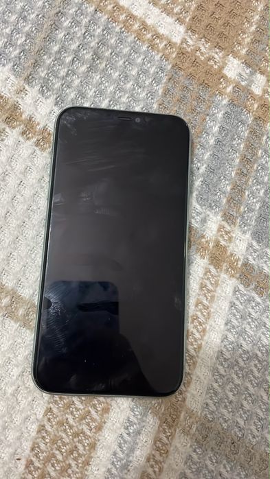 Vand/schimb iphone 11