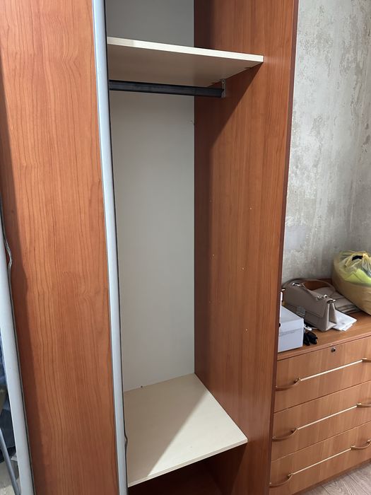 Продам шкаф купе