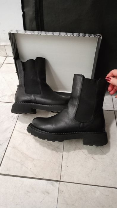 Боти естествена кожа