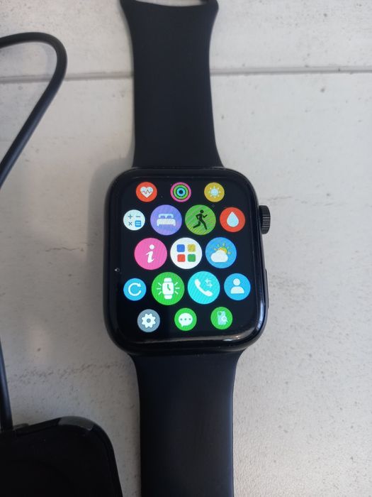 Смарт часы,сенсорный экран.