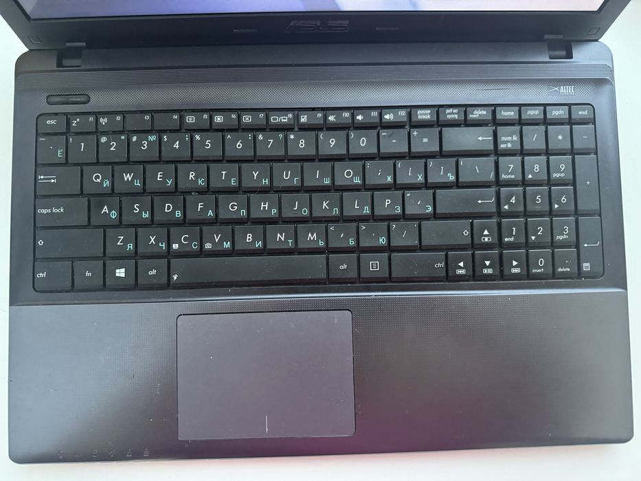 Ноутбук ASUS X55VD