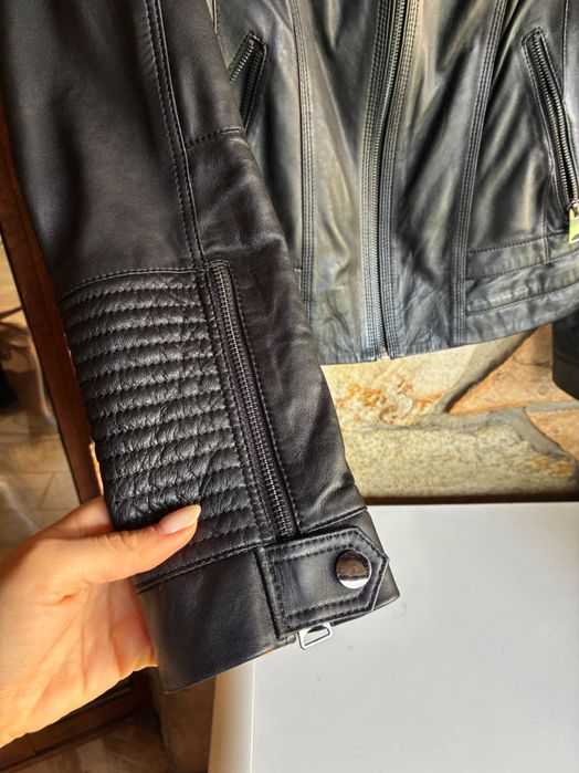 Ново кожено яке, черно преходно