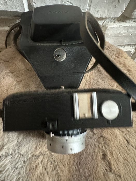 Фотоапарат Смена 8М + кожен калъф – отлично състояние, колекционерски