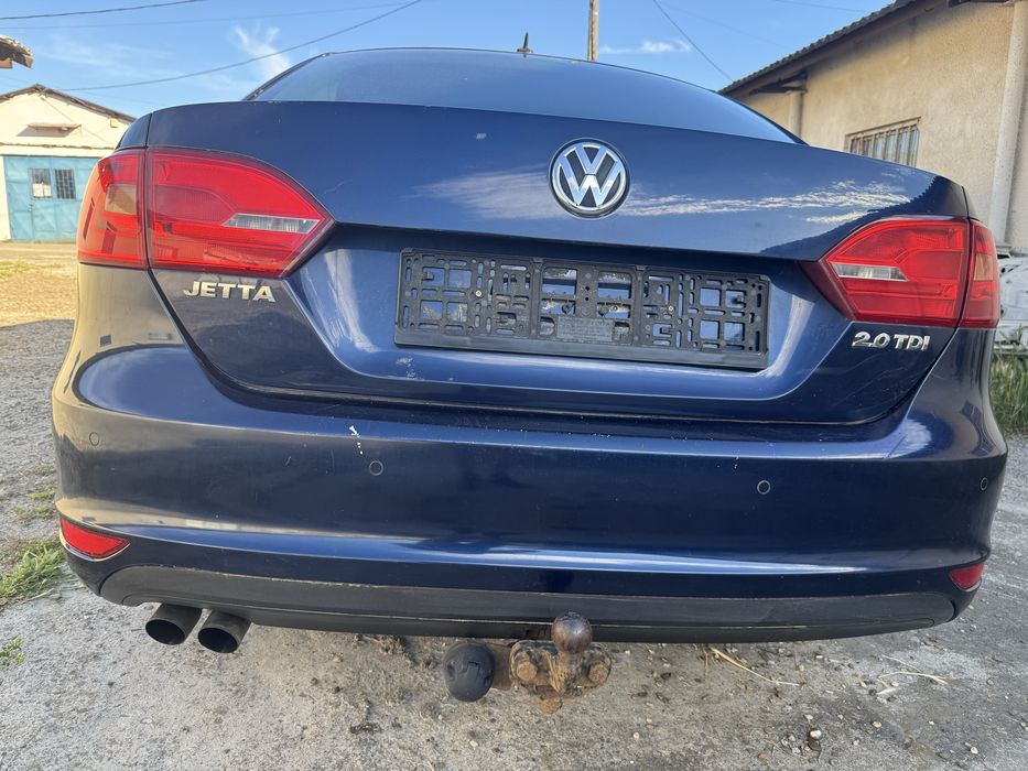 Bara spate LP5W Volkswagen Jetta (162 / 163) 2.0 TDI CFFB 2012