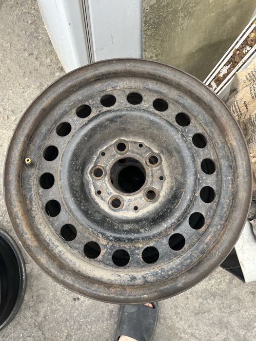 Продам штампы от мерса комплект 4шт