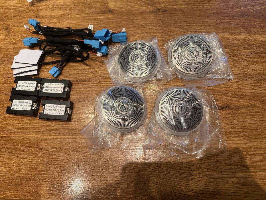 W213/w205 амбиентни говорители Burmaster