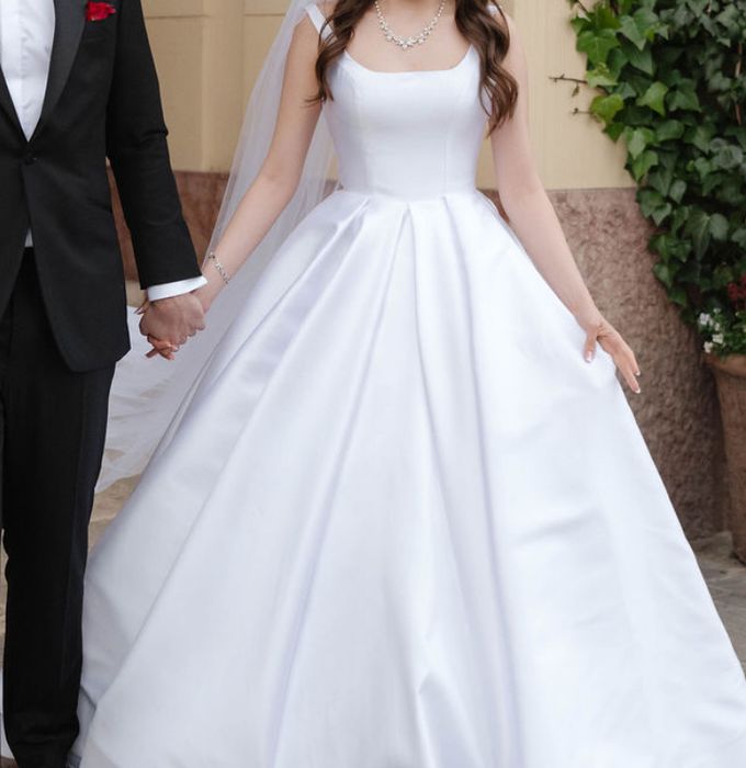 Rochie mireasă 36 taftă Mikado cu trenă (alb pur)