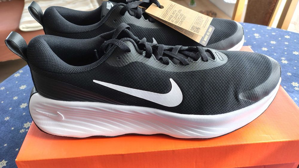 Нови Маратонки мъжки Nike, найк, номер 48.5, стелка 32см