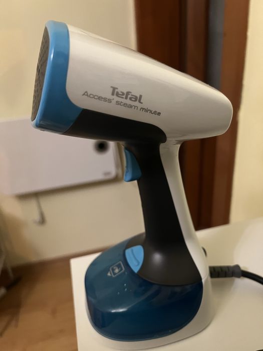 Aparat de calcat Tefal Acces Steam DT7000E0