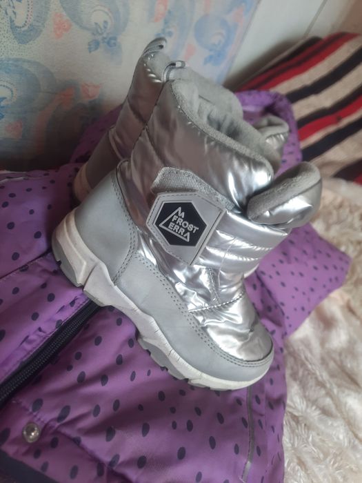 Зимний комбинезон для девочки