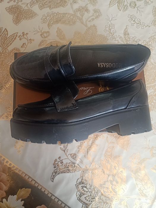 Туфли на платформе 37 размера