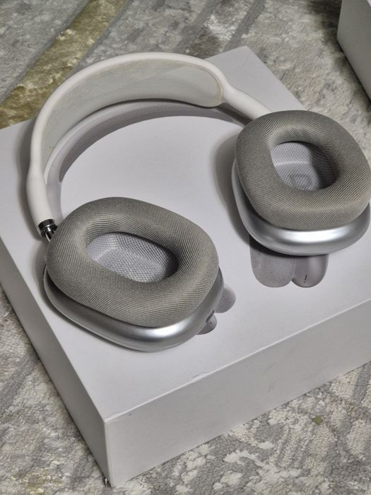 Продам Airpods Max Цвет Альюминовый