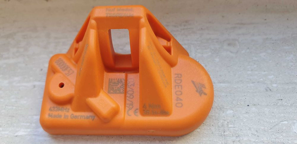 Senzori presiune roti model RDE040V21 made in Germany